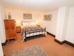 Cottage | 3 bedrooms, individually decorated, individually furnished, free WiFi - Cambridge Lodge (Matlock)