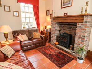 Cottage | Interior - The Old Chapel (Chesterfield)