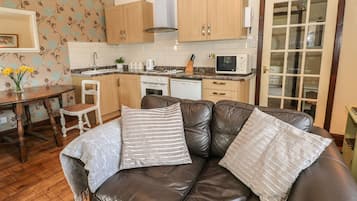 Cottage | Interior