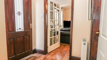 Cottage | Pintu masuk interior