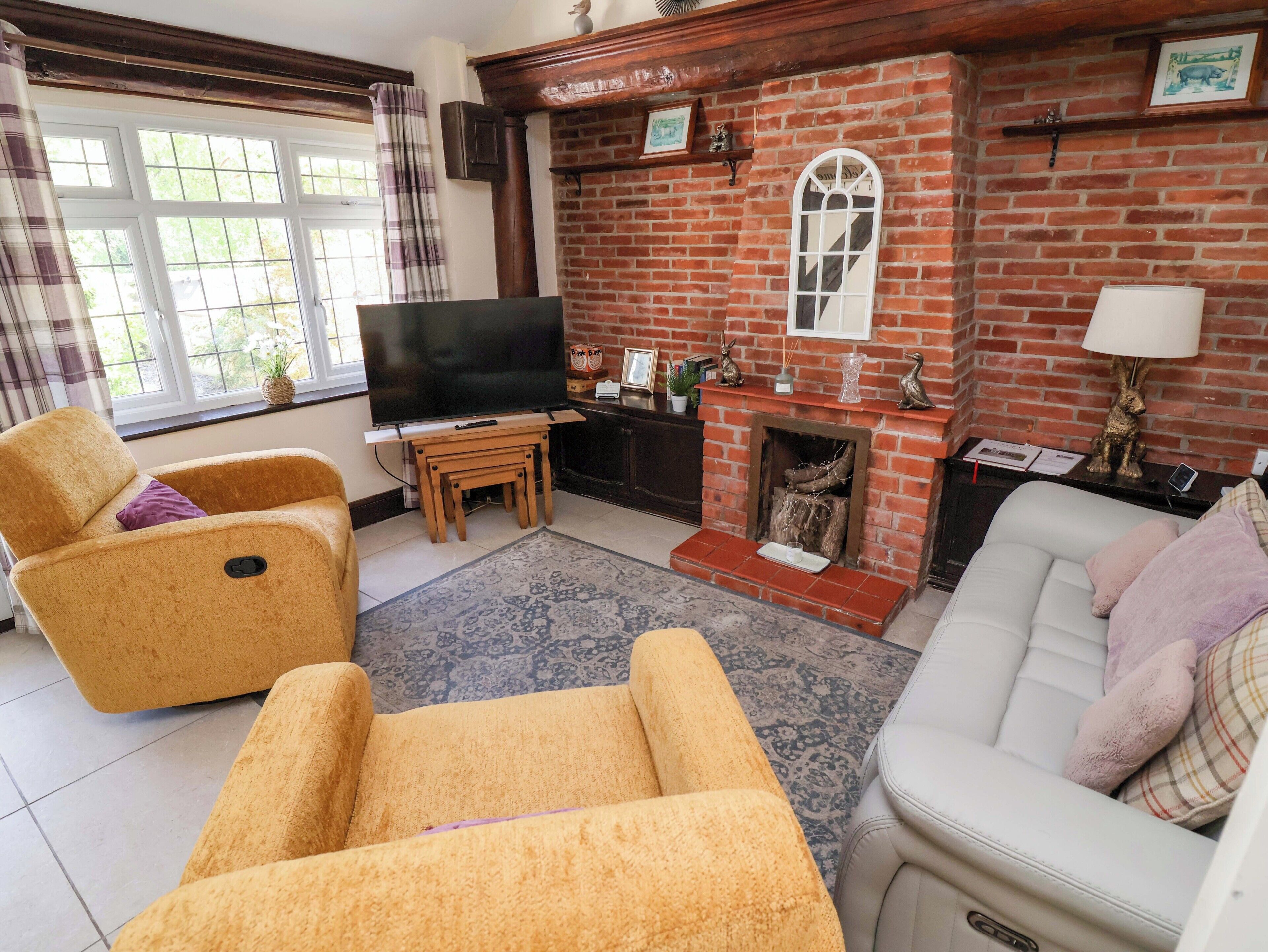 Cottage | Living area
