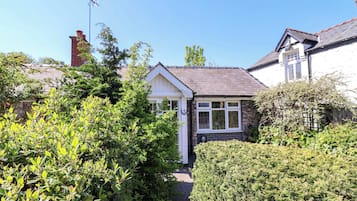Cottage | Exterior