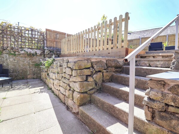 Cottage | Property grounds