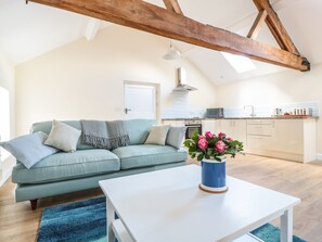 Interior - Granary 2 (Hereford)