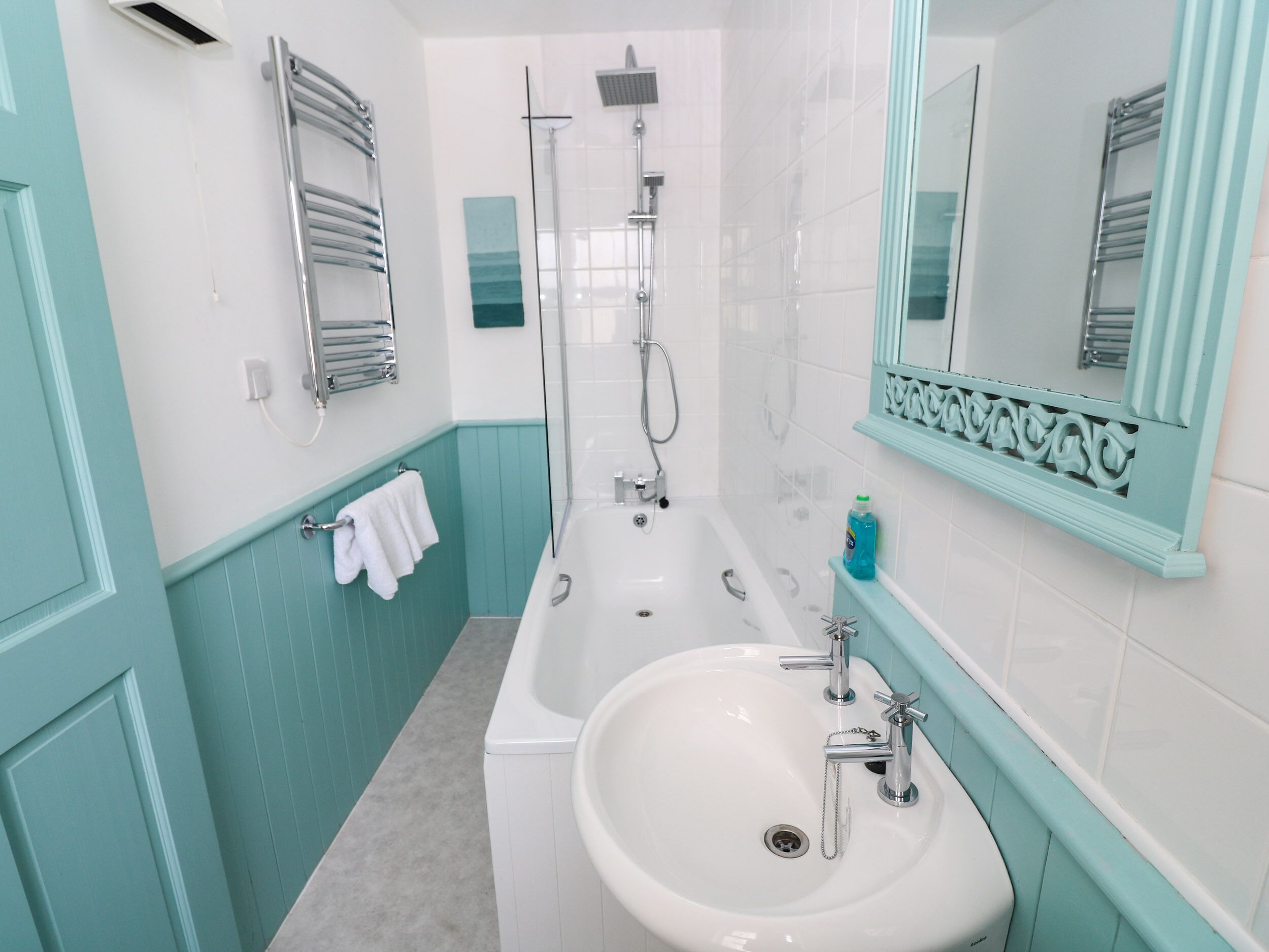 Cottage | Interior