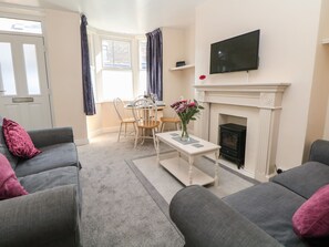 Casa de campo | Sala de estar | Una televisión