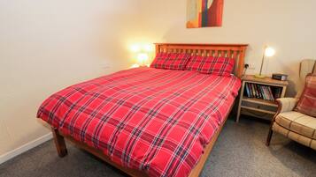 2 bedrooms, individually decorated, individually furnished, free WiFi