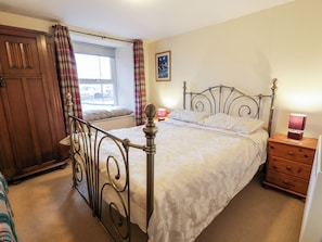 2 chambres, décor unique, ameublement unique, accès au Wi-Fi (inclus)