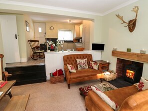 Living area - Middle Cottage (Hope Valley)