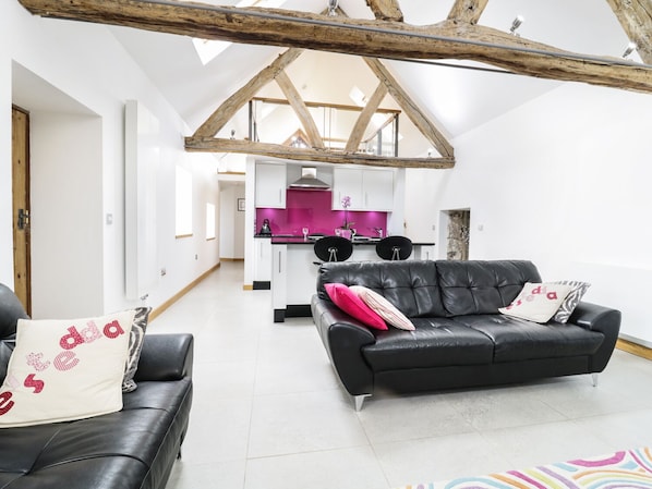 Cottage | Interior