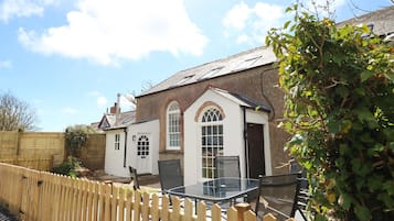 Cottage | Exterior