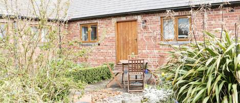 Cottage | Front of property