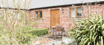 Acorn Cottage 1