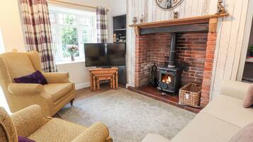 Stuga | Vardagsrum | Tv