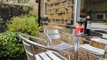 Cottage | Balcony