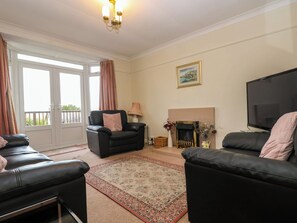 Living area - Pengullyn (Penzance)