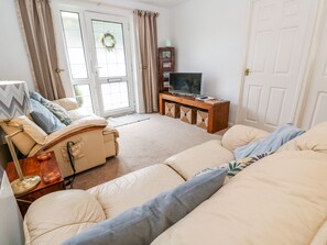Cottage | Living area - Brook Haven (Liskeard)