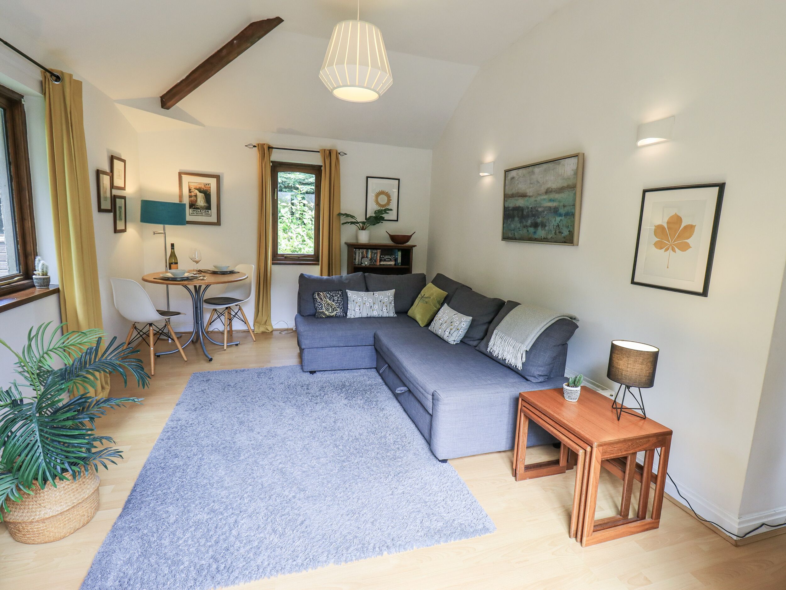 Cottage | Living area | TV, DVD player