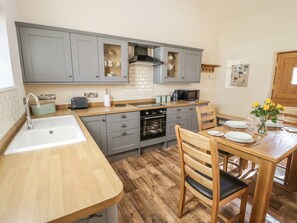 Cottage | Private kitchen - The Hayloft (York)