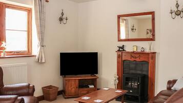 Cottage | Living room | TV