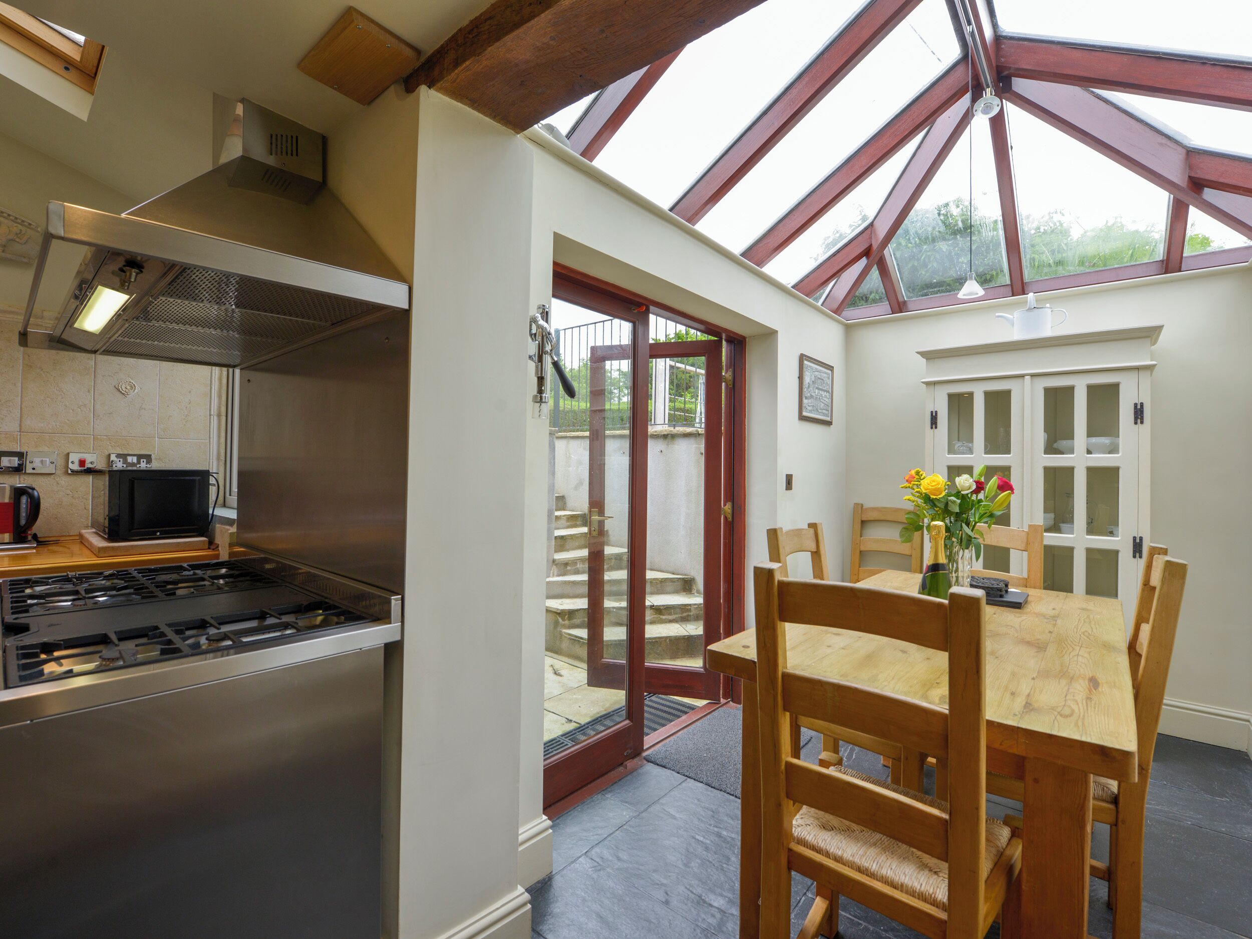 Cottage | Tempat makan