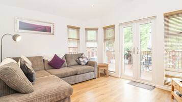 Cottage | Living area