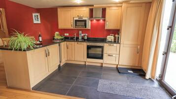 Casa de campo | Cocina privada | Lavavajillas y utensilios de cocina