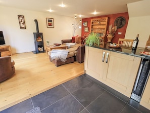 Cottage | Living area