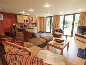 Cottage | Living area
