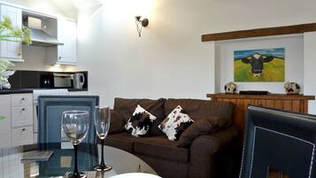 Cottage | Interior