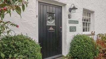 Cottage | Bahagian dalam