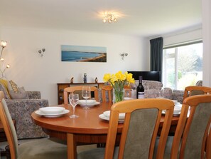 Cottage | Interior - Sengador (Christchurch)