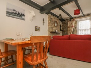 Cottage | Interior