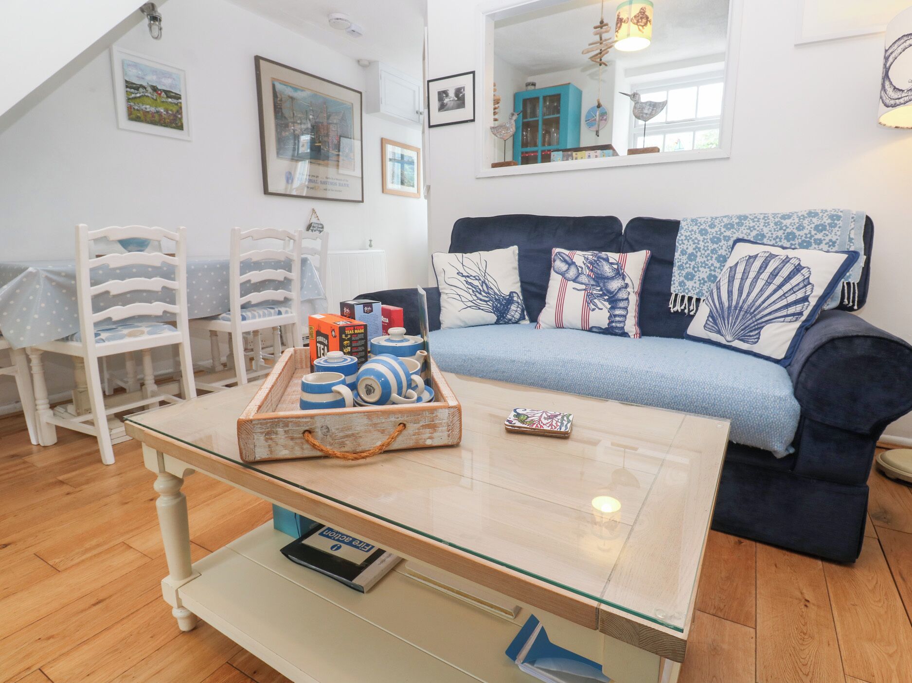 村舍 | 起居区 | 电视