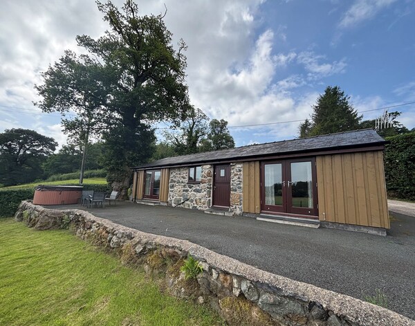 Bothi - North Wales