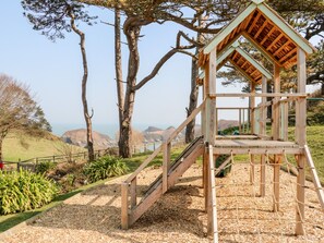 Cottage | Property grounds