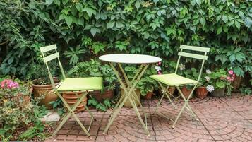 Cottage | Tempat makan outdoor