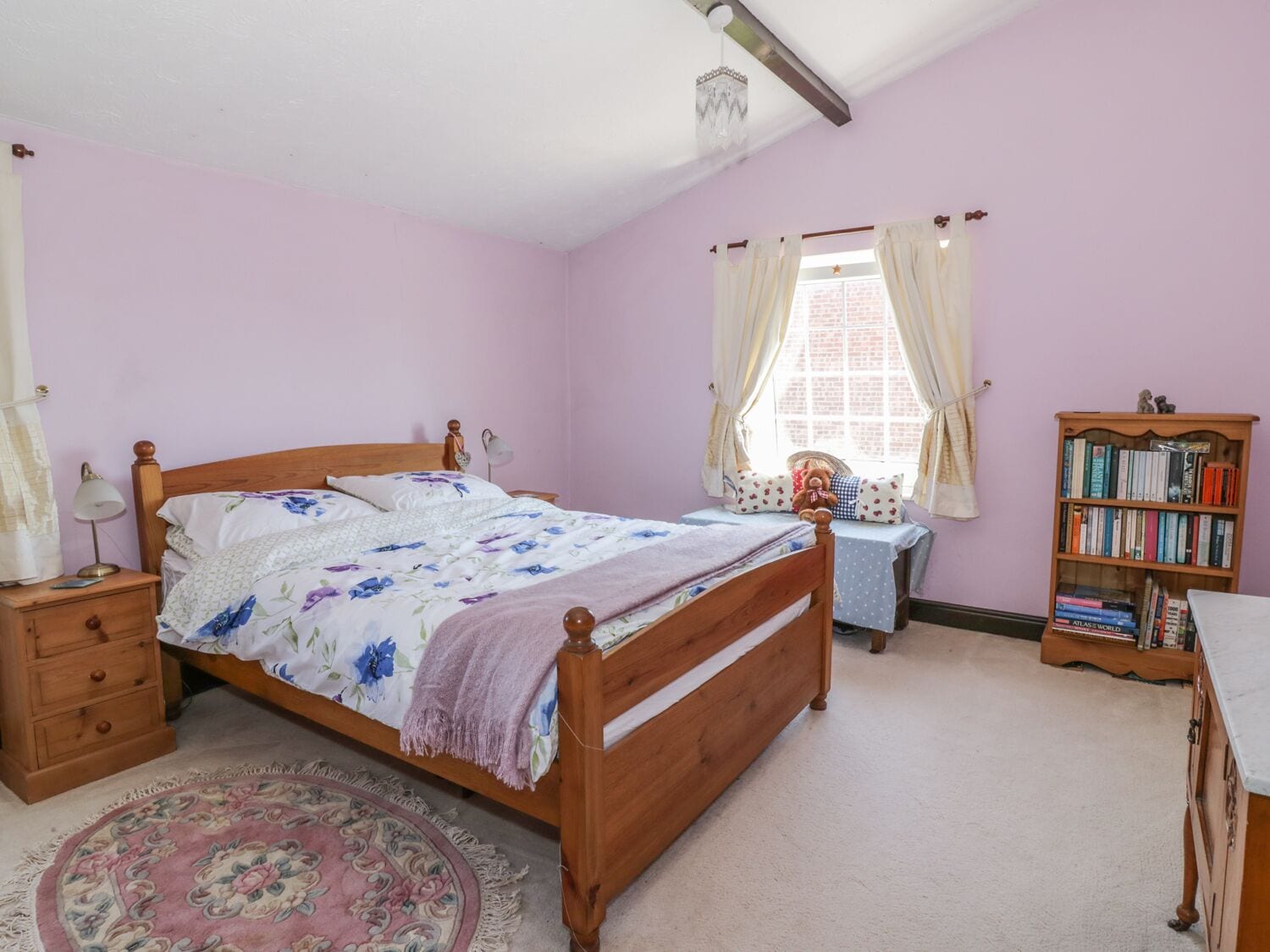 Cottage | 2 kamar tidur dan didekorasi berbeda-beda