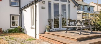 Marsh Villa