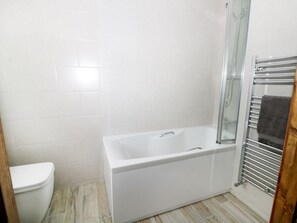 Cottage | Bathroom | Shower