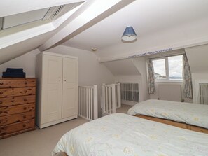 3 bedrooms, individually decorated, individually furnished, free WiFi