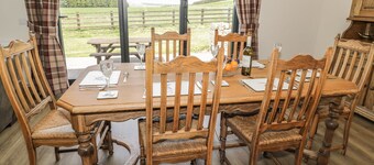 瑞得河小屋飯店