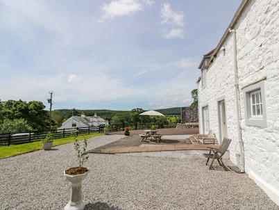 Bracken Holiday Cottage