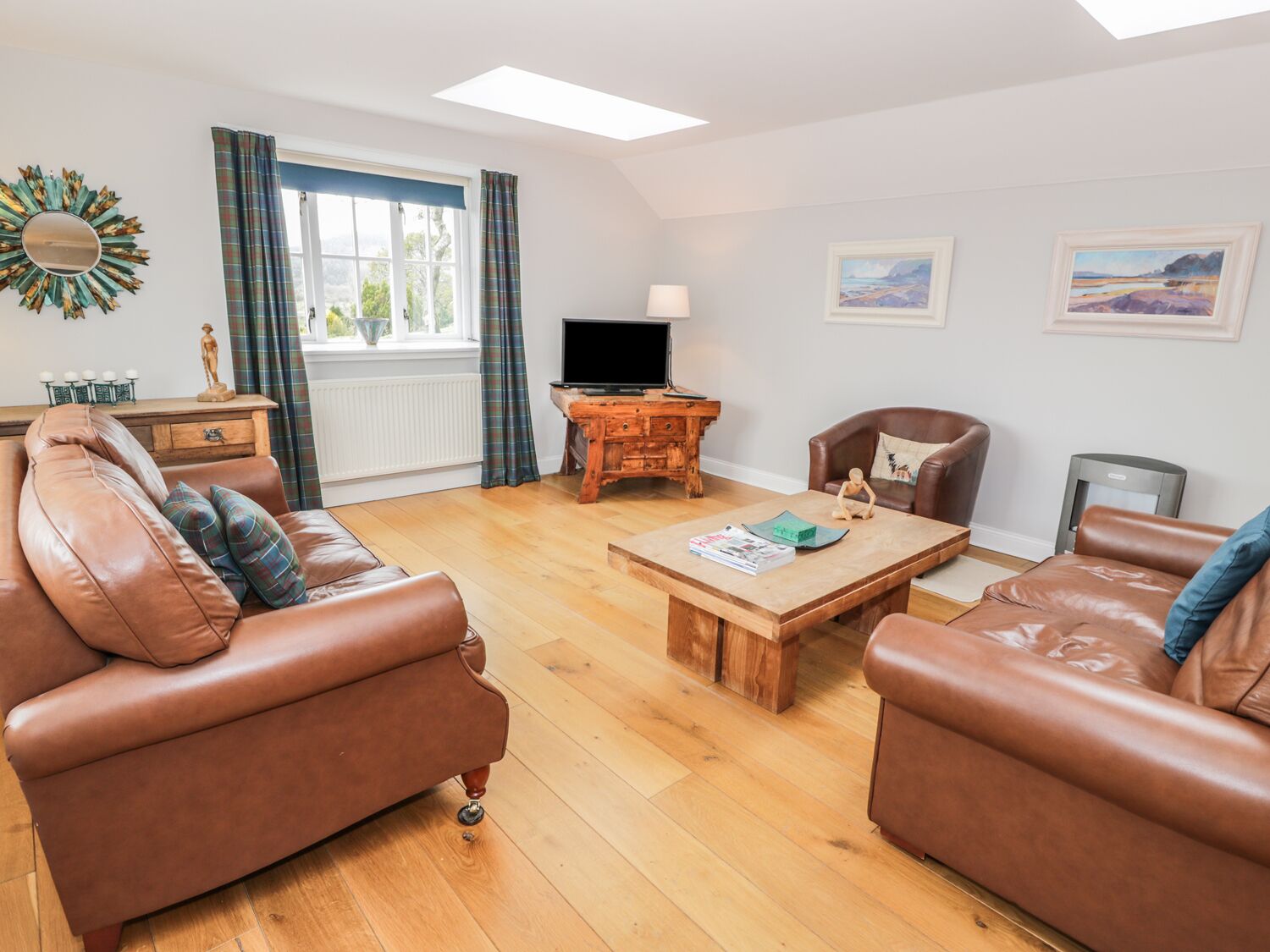 Cottage | Interior