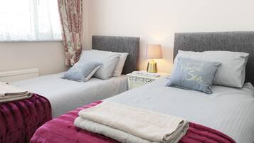 Cottage | 3 bedrooms, individually decorated, individually furnished, free WiFi