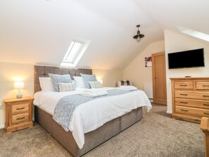 Stuga | 3 sovrum, individuell inredning, unika möbler och gratis wi-fi