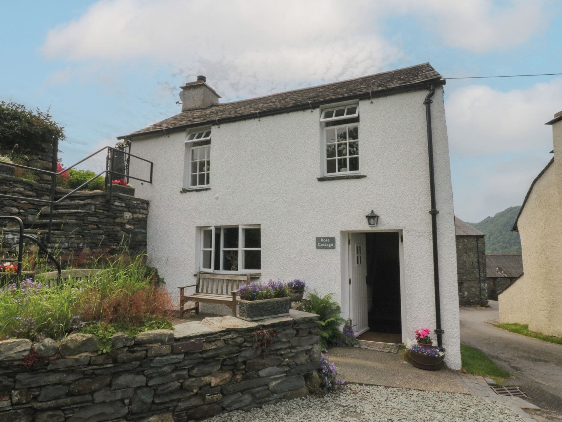 Cottage | Interior