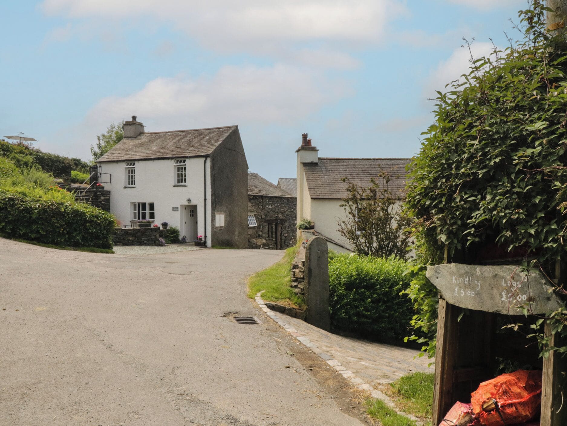 Cottage | Interior