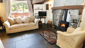 Cottage | Living room