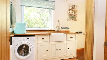 Cottage | Laundry